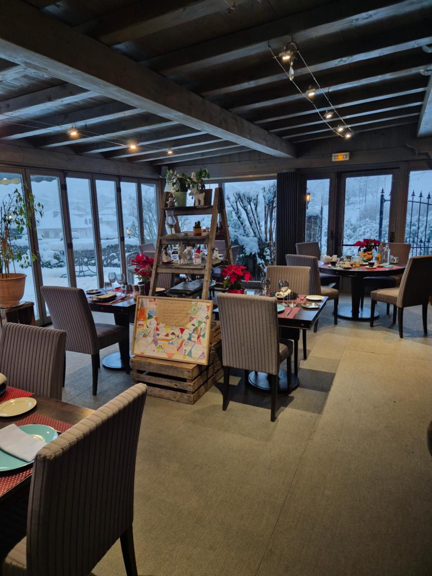 Maison De Sisi อูฌีน ภายนอก รูปภาพ