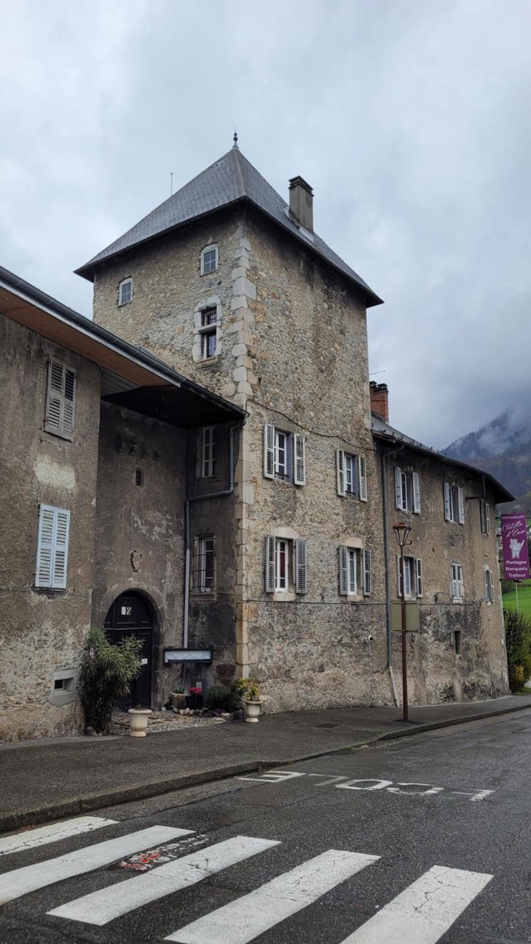 Maison De Sisi อูฌีน ภายนอก รูปภาพ
